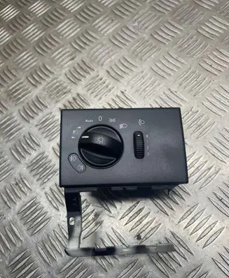 Mercedes-Benz Vito Viano W639 Light switch A6395450404 08ZGS003 20139