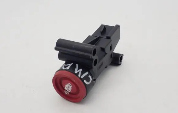 Ford Focus Fuel cut-off switch 5L2T9341AA