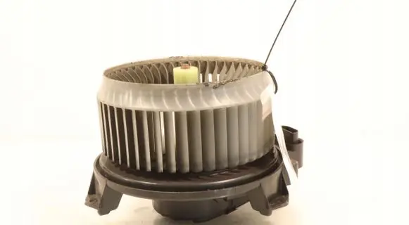 Toyota Verso Heater fan/blower AV2727008103