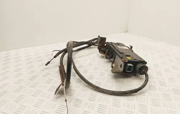 Renault Espace IV Hand brake/parking brake motor 8200611957