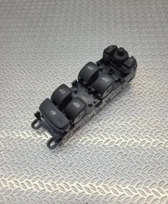 Volvo V40 Electric window control switch 31376495