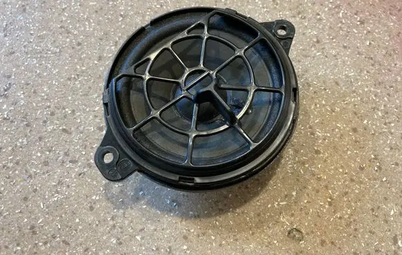 Audi Q7 4M Panel speaker 4M0035416