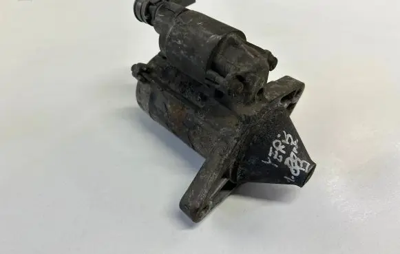 Toyota Yaris Starter motor 2810023020 2280008350