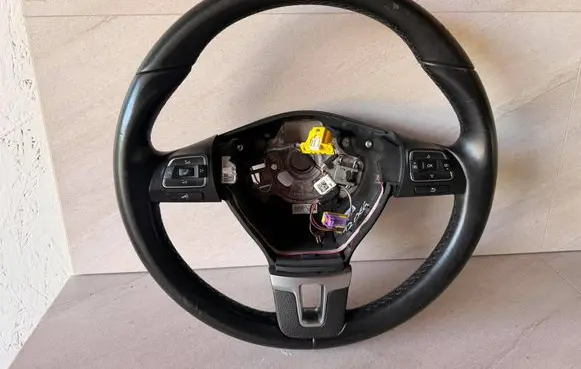Volkswagen PASSAT B7 Steering wheel 3C8419091BE 3C8959537D