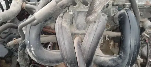 Toyota Yaris Intake manifold