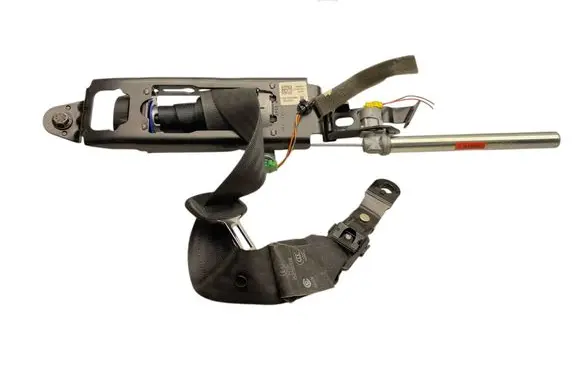 Volvo XC60 Front seatbelt 631934700A 6319282