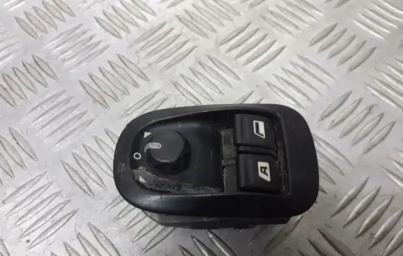 Peugeot 206 Electric window control switch