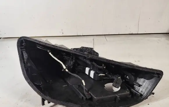 Audi A4 S4 B9 8W Headlight/headlamp 8W0941034G