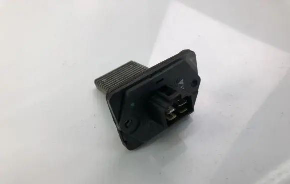Hyundai Accent Heater blower motor/fan resistor 123456