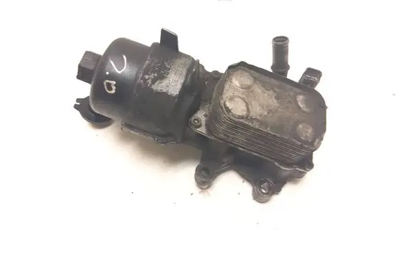 Volvo C30 Oil filter mounting bracket 9656830180