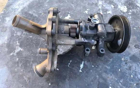 Peugeot Boxer Power steering pump 308375 04940190 A12703XM8