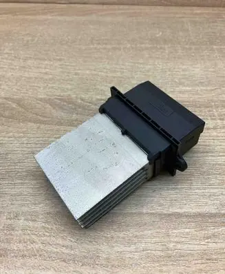 Peugeot 406 Heater blower motor/fan resistor 73418412