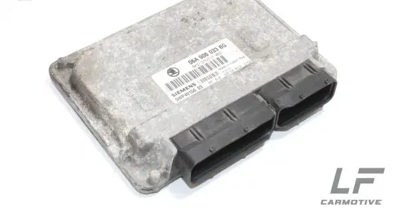 Skoda Octavia Mk1 (1U) Engine control unit/module 06A906033BG 5WP40156