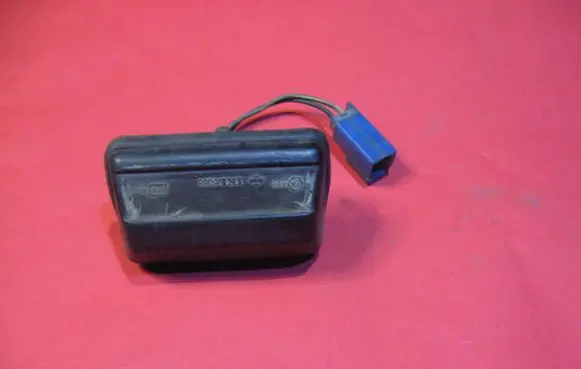 Nissan Sunny Number plate light IKI6088 E4496