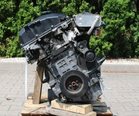 BMW 5 E60 E61 Engine N53B25A 523i 323i