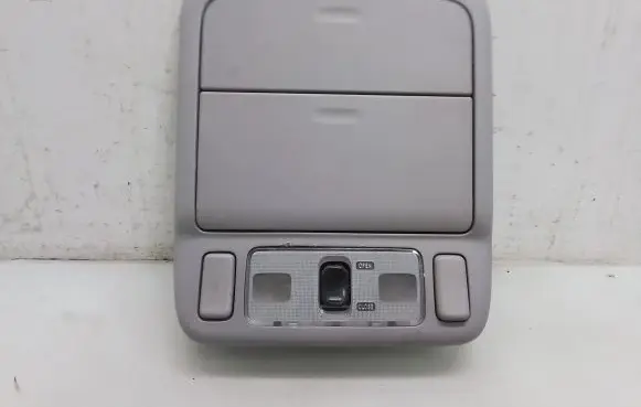 Subaru Forester SG Front seat light