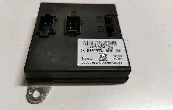 Mercedes-Benz E W211 Comfort/convenience module A2115453632