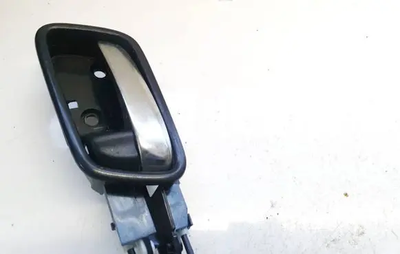 Honda CR-V Rear door interior handle