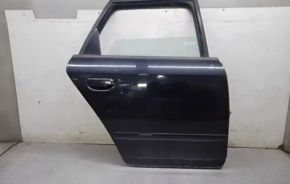 Audi A4 S4 B7 8E 8H Rear door