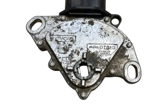Toyota RAV 4 (XA40) Gear selector 8454007010
