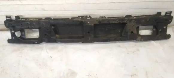 Volkswagen Golf III Front bumper cross member