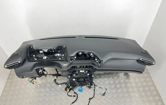Peugeot 2008 II Dashboard 9829631580 9826305980