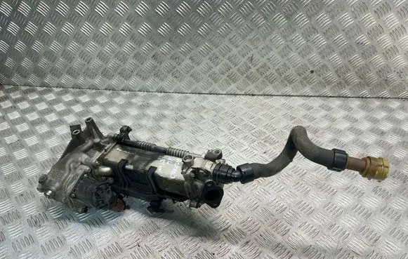 Opel Astra J EGR valve cooler V29007672