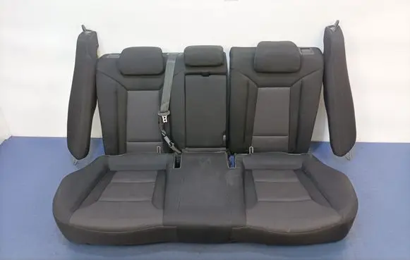 Hyundai i40 Second row seats 