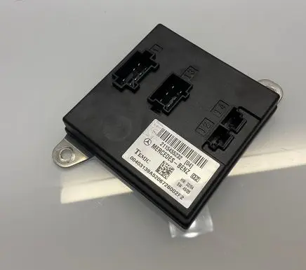 Mercedes-Benz E W211 Comfort/convenience module 2115455232 20431395 A2115455232