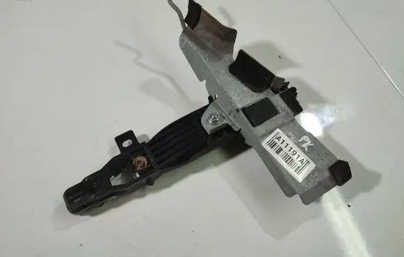 Mazda 6 Front door exterior handle 
