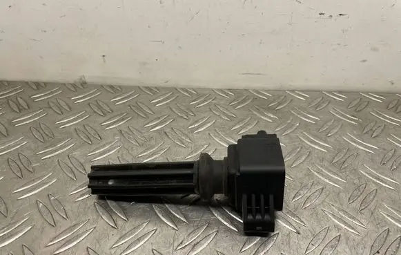 Ford Focus High voltage ignition coil CM5E12A366BC