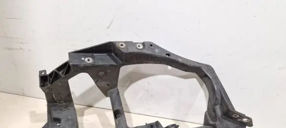 Mitsubishi Colt Headlight/headlamp mounting bracket Mn105060