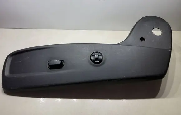 Dodge Challenger Front door seat control surround trim L0239307 T9570