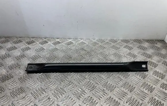 BMW 5 F10 F11 Radiator support slam panel bracket 7180318