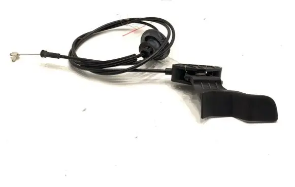 Peugeot 2008 I Engine bonnet/hood lock release cable 