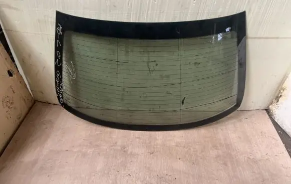 Mercedes-Benz C W203 Rear windscreen/windshield window 