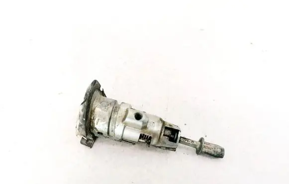 Volkswagen PASSAT B6 Front door lock (next to the handle) 3C0837167
