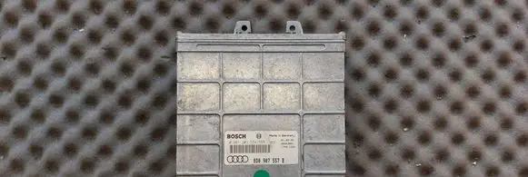 Audi A4 S4 B5 8D Engine control unit/module 8D0907557B 0261203554 0261203555