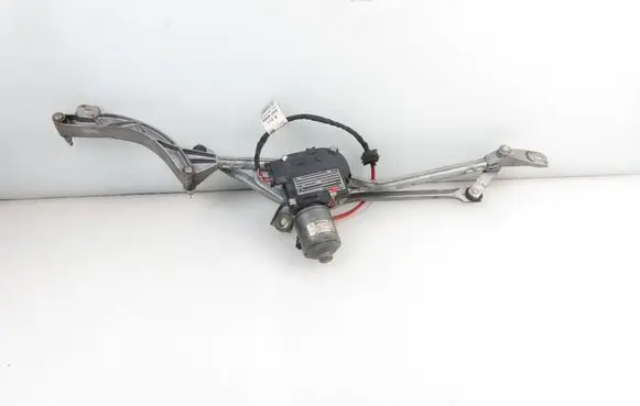 Mercedes-Benz E AMG W211 Front wiper linkage 2118200942