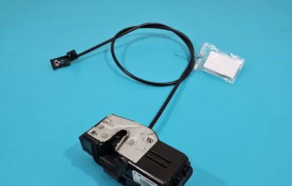 Tesla Model S Rear door lock 6008911-00-D IMPRK1413417
