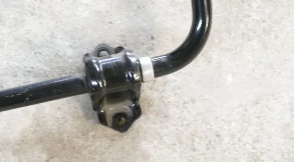 Toyota Camry Front anti-roll bar/sway bar