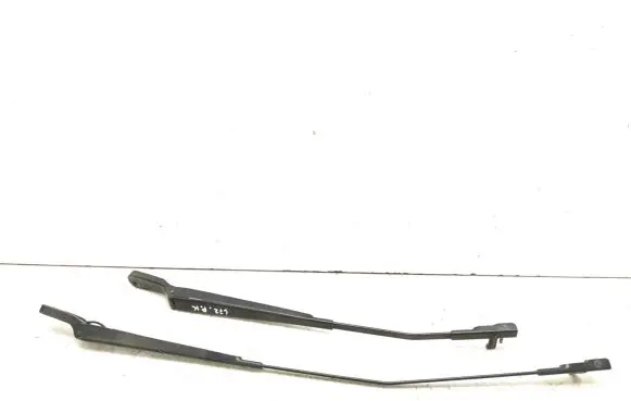 Citroen C5 Front wiper blade arm