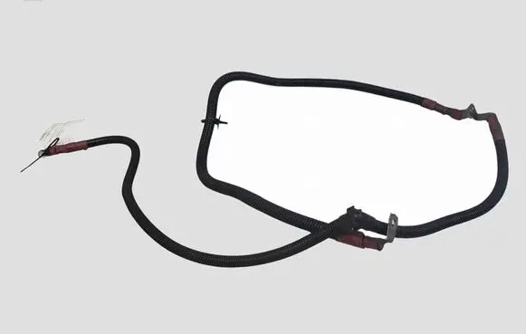 BMW 4 F32 F33 Positive cable (battery)