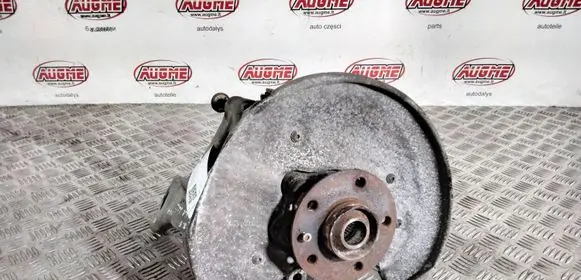 Audi A4 S4 B8 8K Rear wheel hub spindle/knuckle 