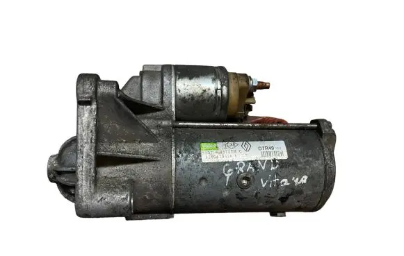 Suzuki Grand Vitara II Starter motor D7R49