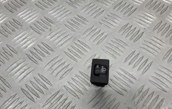 Toyota Auris 150 Light relay 8415202040