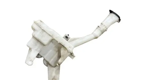 Windshield washer fluid reservoir/tank
