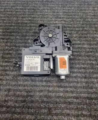Volvo V50 Rear door window regulator motor 30739184AC 08W147 973628102