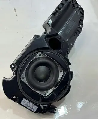 Audi A7 S7 4G Front door speaker