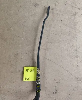 Volkswagen PASSAT B5 Front wiper blade arm 2847289